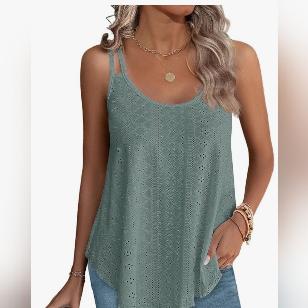 COPY - BRAND NEW* Spaghetti Strap Camisole Eyelet Embroidery V-Neck  3X **see d…